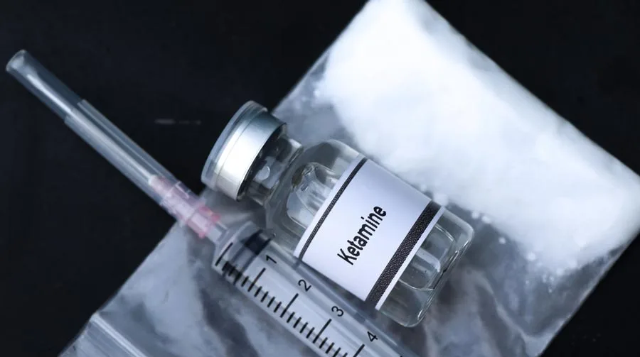 Ist-Ketamin-ein-Opioid